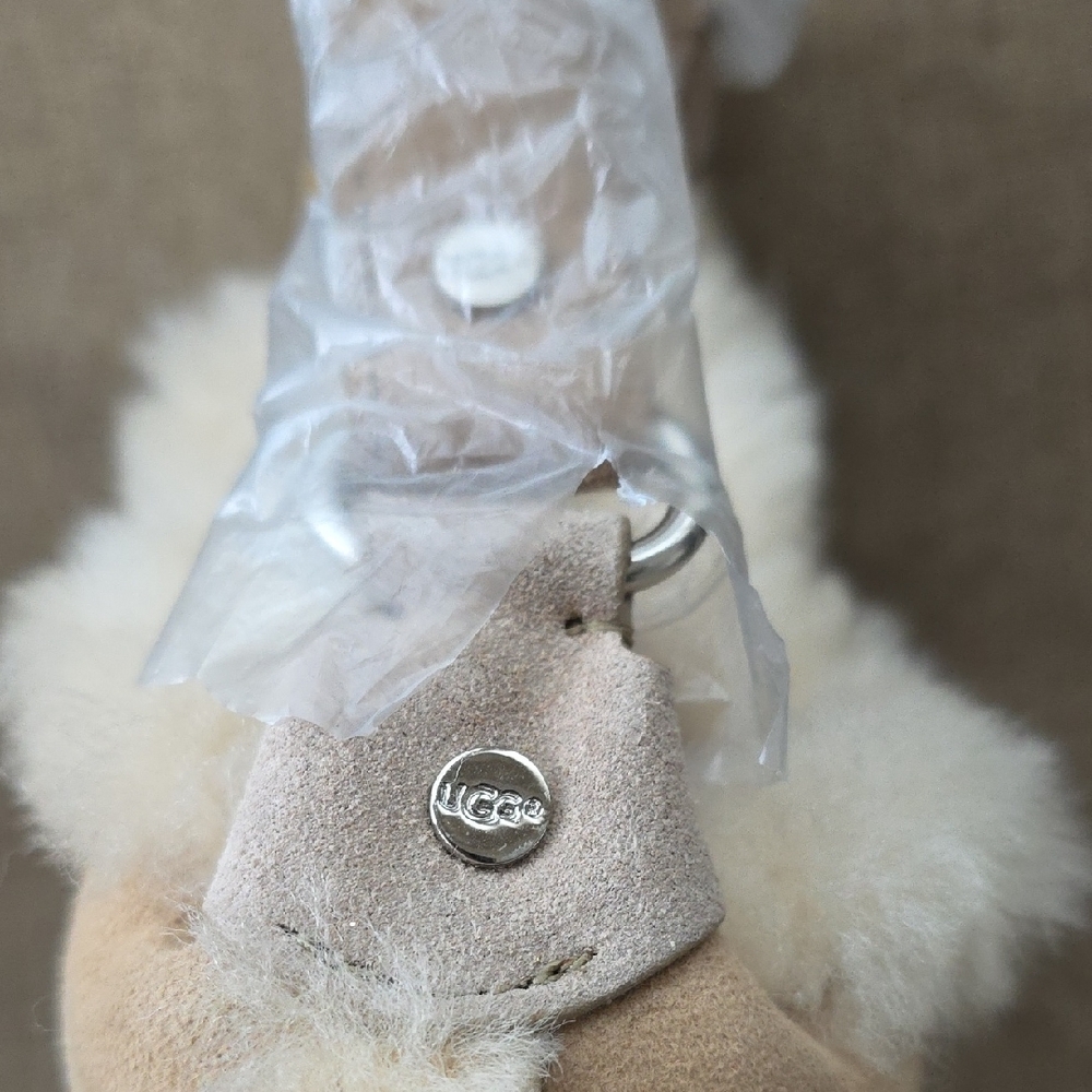 πNWTπUGG Cream Shearling Shoulder Bag W/ DUSTER - Picture 5 of 13